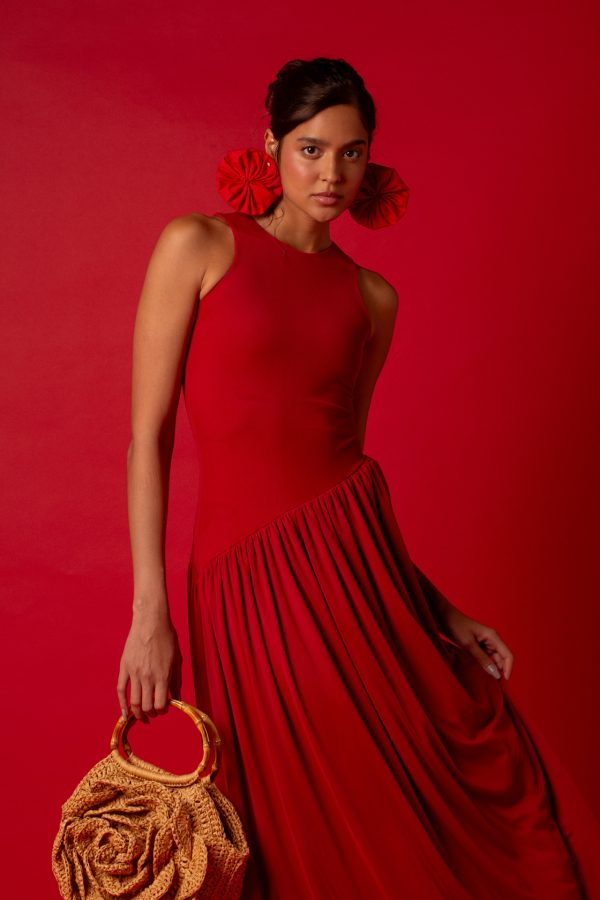 Vestido Tule Assimétrico